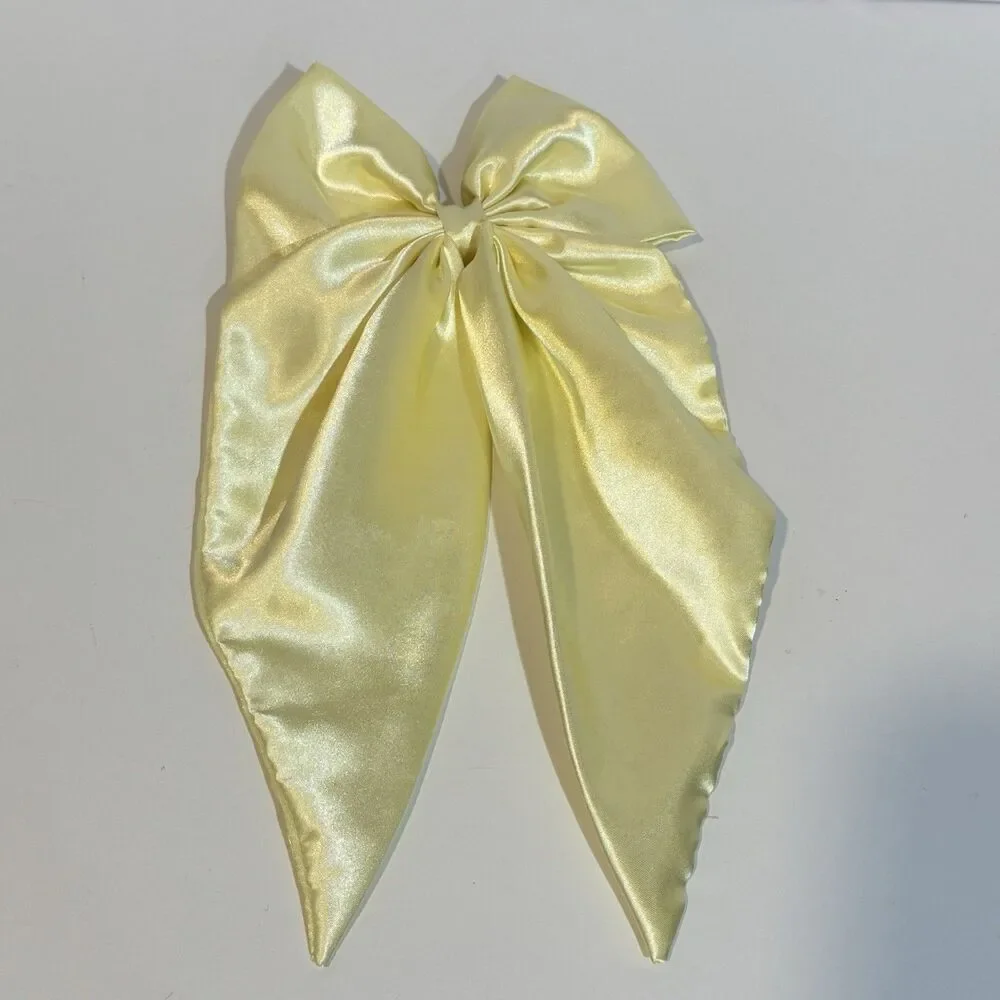 Unbranded large satin